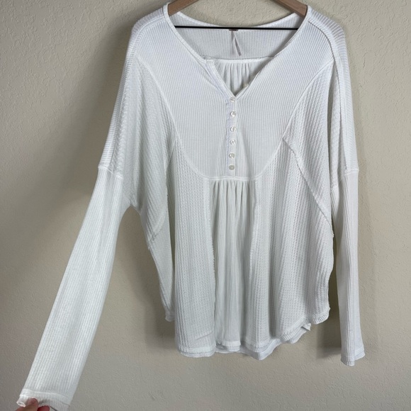 Free People Leo Henley Thermal Waffle Knit Top in White Size Medium - Picture 2 of 7